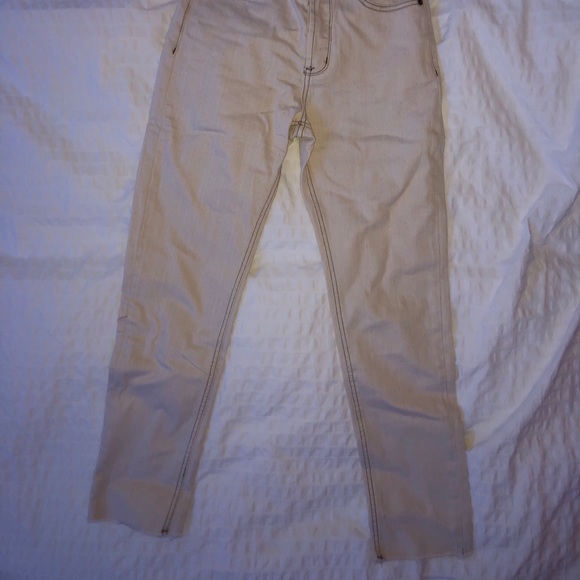 High rise off white jeans - Picture 3 of 6